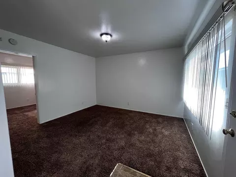 1314 Edgewood Way, Oxnard, CA 93030 photo 3