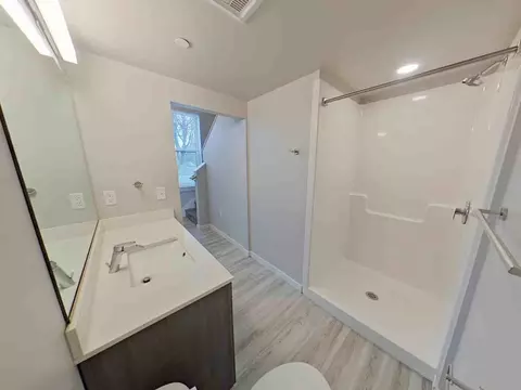 1820 Ferry St, Eugene, OR 97401 photo 29