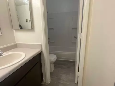 1201 N Alvernon Way, Tucson, AZ 85712