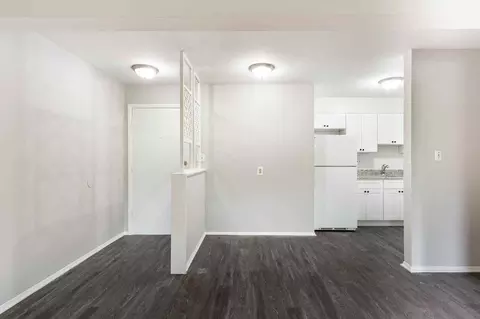 3912 W Northern Pkwy, Baltimore, MD 21215
