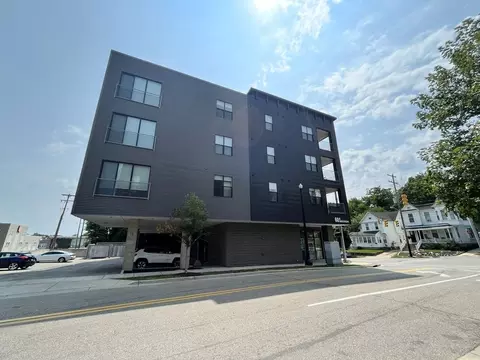 601 Michigan St NE, Grand Rapids, MI 49503