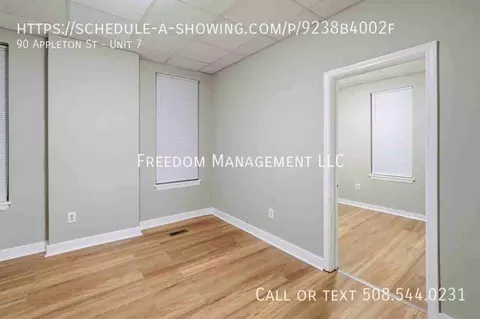 90 Appleton St, Lowell, MA 01852 photo 11