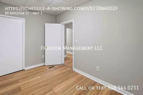 90 Appleton St, Lowell, MA 01852 photo 15