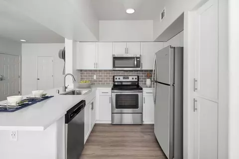 24323 Jackson Ave, Murrieta, CA 92562