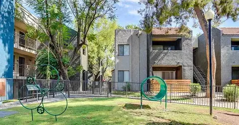 8222 N 19th Ave, Phoenix, AZ 85021 photo 25