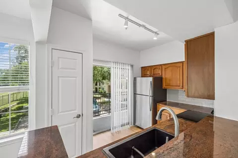 5665 Arapaho Rd, Dallas, TX 75248 photo 15