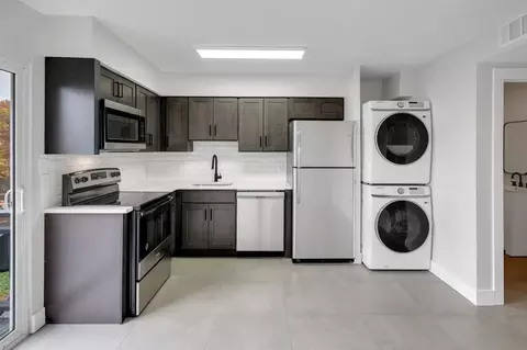2800 Scranton Carbondale Hwy, Blakely, PA 18447