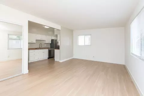 200 W Maple St, Glendale, CA 91204