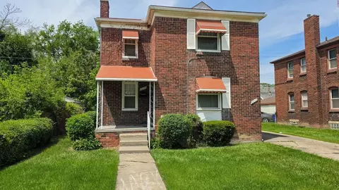 2926 Ewald Cir, Detroit, MI 48238