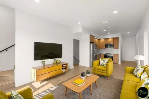 6760 S Elman St, San Diego, CA 92111