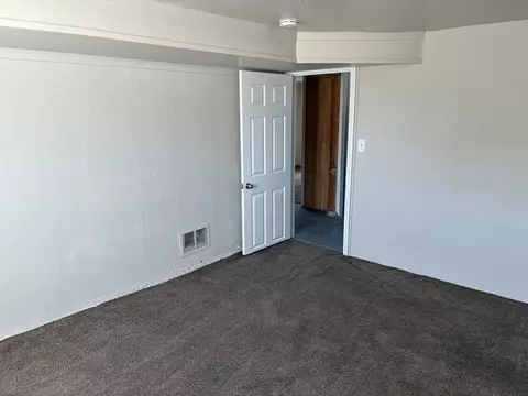 122 E Hazel St, Caldwell, ID 83605 photo 12