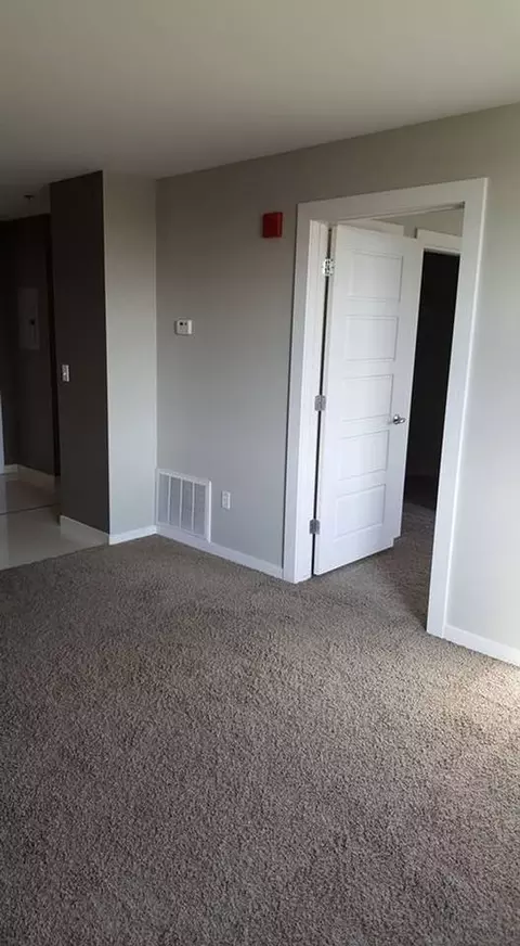 607 E 2nd Ave, Flint, MI 48502 photo 20