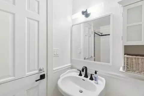 1503 Vermont Ave NW, Washington, DC 20005 photo 7