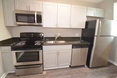 704 Mcmakin St, Raleigh, NC 27610