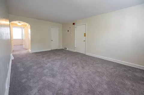 3901 E Roosevelt Blvd, Philadelphia, PA 19124