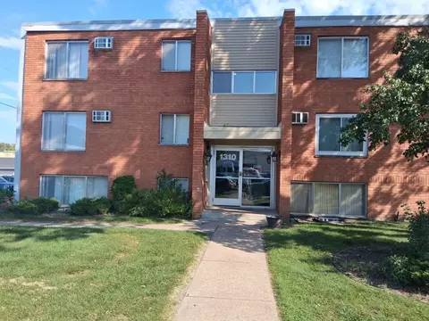 1310 Park St, Saint Paul, MN 55117