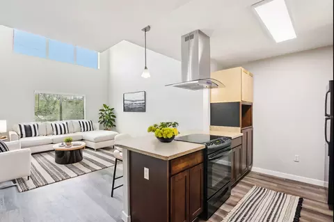 2002 E Fort Lowell Rd, Tucson, AZ 85719