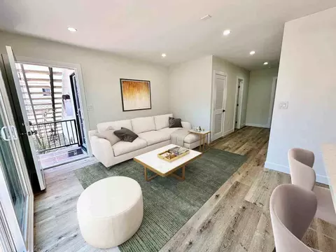 12759 Matteson Ave, Los Angeles, CA 90066