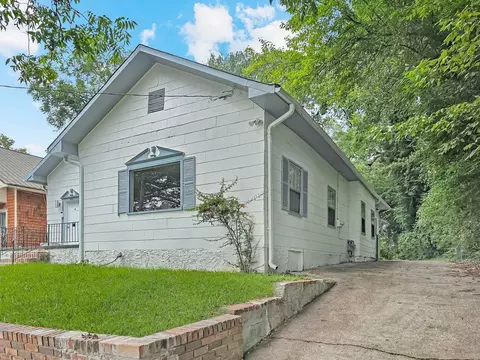 1111 Lawton Pl SW, Atlanta, GA 30310