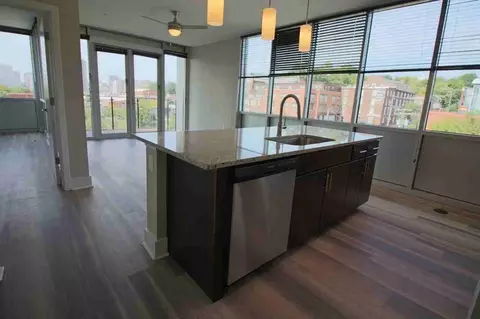 2525 E Main St, Richmond, VA 23223
