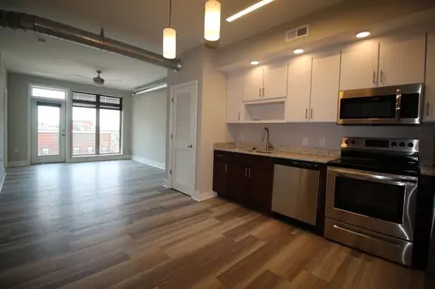 2525 E Main St, Richmond, VA 23223