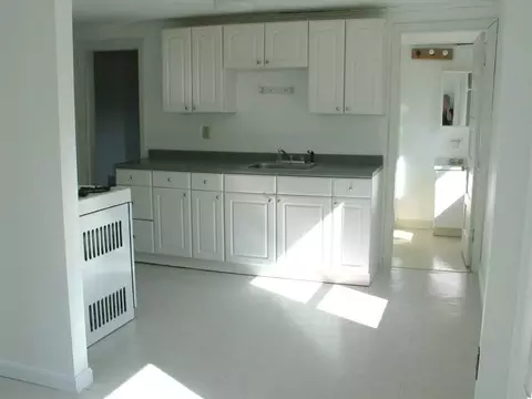 130 Central St, Hudson, MA 01749