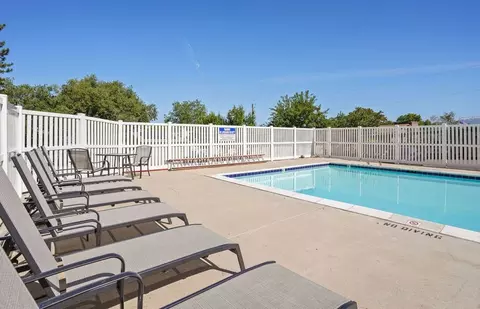 25 N Orchard Dr, North Salt Lake, UT 84054