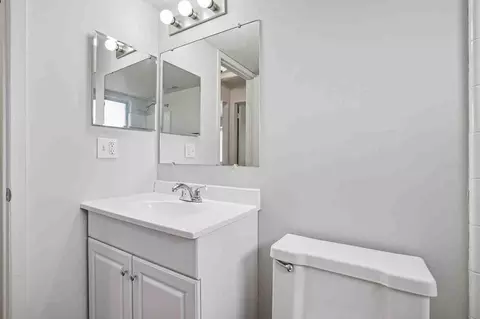 33000 Parkhill St, Wayne, MI 48184 photo 67