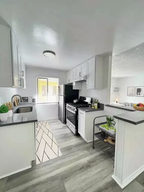 2351 Warwick Ave, Los Angeles, CA 90032