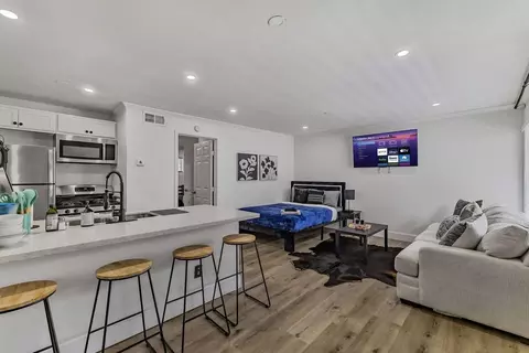 2216 Hazard St, Houston, TX 77019