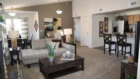 11308 SW 5th St, Yukon, OK 73099