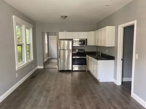 53 Orlando St, West Haven, CT 06516