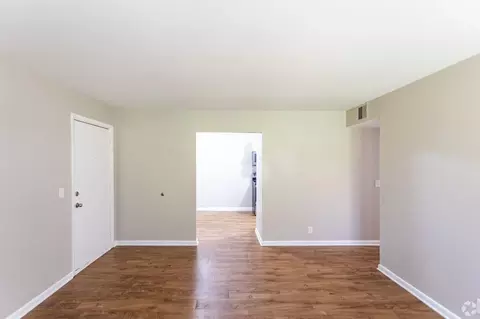 1249 Hampshire Pike, Columbia, TN 38401