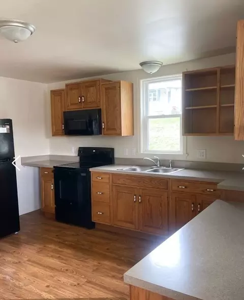 303 E Maple St, Lebanon, PA 17046