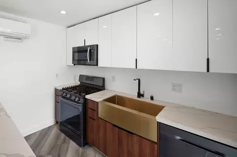 6307 Elgin St, Los Angeles, CA 90042