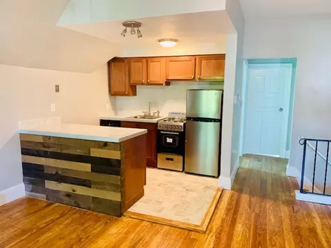 211 S Saint Clair St, Pittsburgh, PA 15206