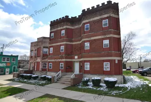 406 Oneida St, Joliet, IL 60435