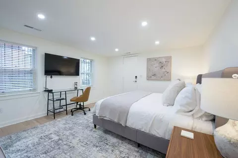 1425 P St NW, Washington, DC 20005 photo 10