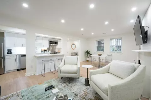 1425 P St NW, Washington, DC 20005 photo 3