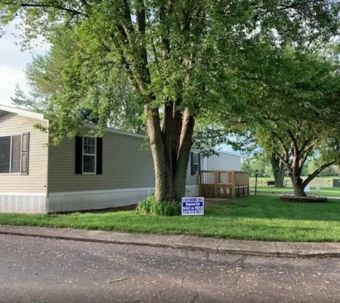 801 W Douglas Rd, South Bend, IN 46635