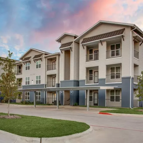 305 W Farm 1187, Crowley, TX 76036 photo 47