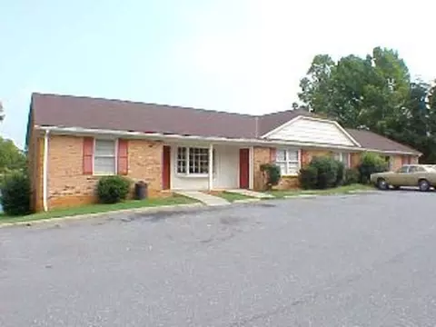 1416 Tunbridge Rd, Lynchburg, VA 24501