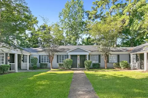 1601 Neshota Dr, Mobile, AL 36605