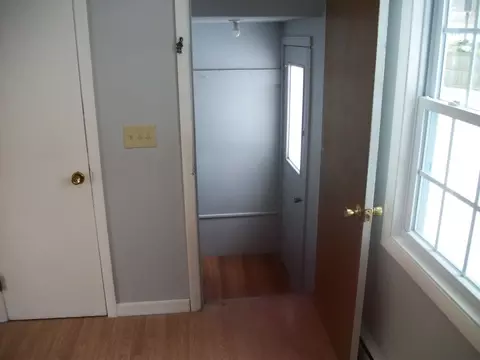 7 Homecrest Ave, Ware, MA 01082 photo 3