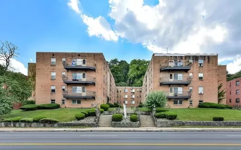 5600 5th Ave, Pittsburgh, PA 15232