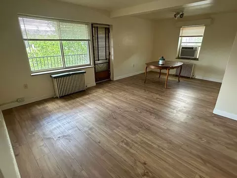 5600 5th Ave, Pittsburgh, PA 15232