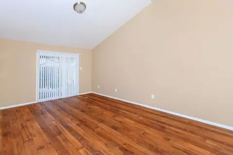 1236 Dickens Ct, Arlington, TX 76015 photo 11
