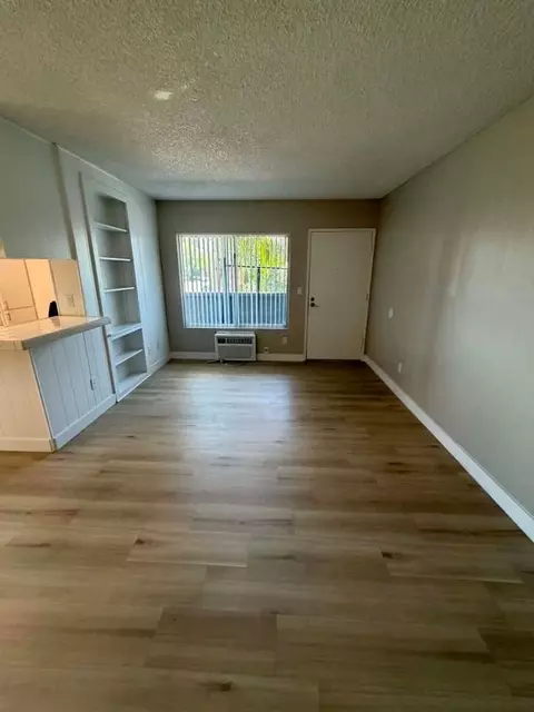 1960 E Grand Ave, Escondido, CA 92027 photo 3
