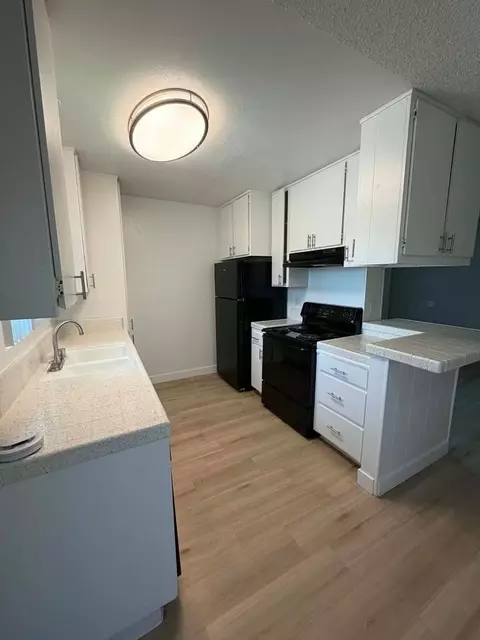 1960 E Grand Ave, Escondido, CA 92027 photo 9
