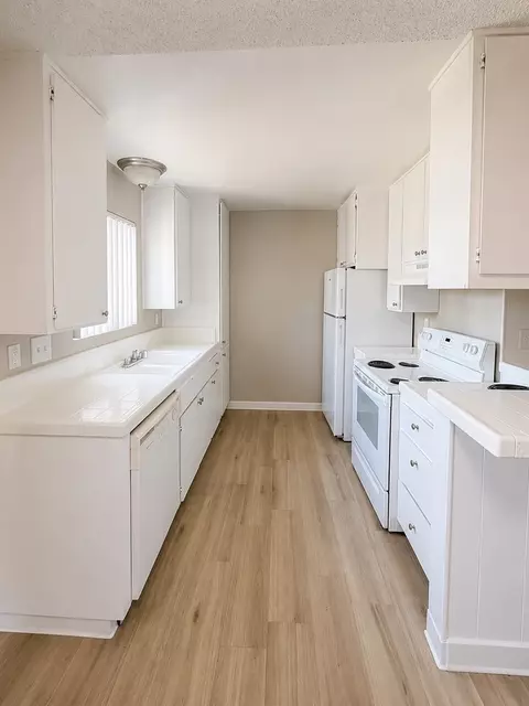 1960 E Grand Ave, Escondido, CA 92027 photo 37